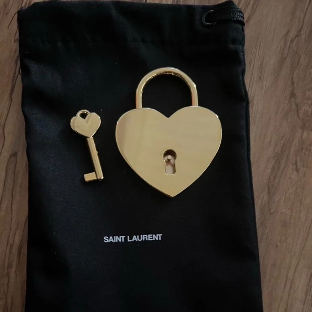 Saint Laurent Gold Heart Lock - Picture 3 of 6